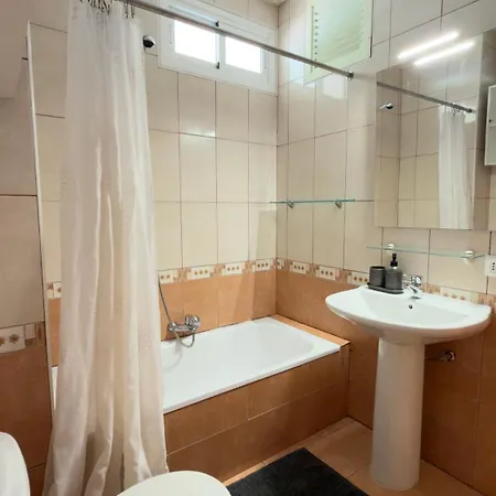 Piteras One Bedroom With Pool In Playa De Americas *